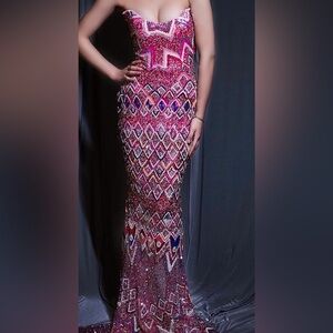 Elegant Pink Geometric Dress